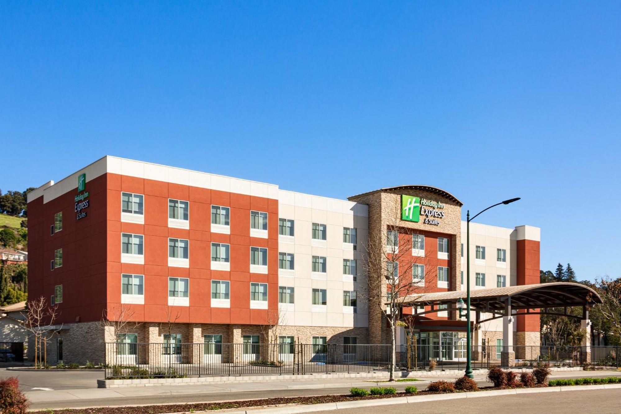 Holiday Inn Express & Suites Hayward - Castro Valley By Ihg Exterior foto